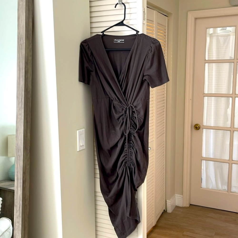 A pea in the pod dress